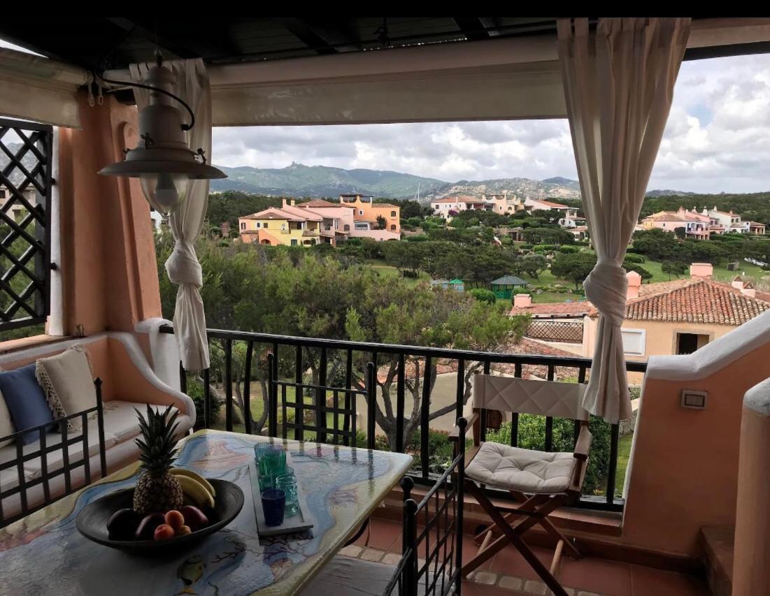 Appartamento Cala del Faro - Casa di Mare Porto Cervo Esterno foto